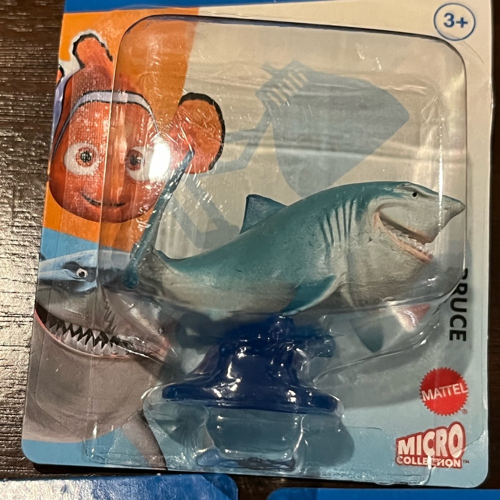 Finding Nemo Micro Figure lot Bruce Dory Nemo
Miniatures new - Picture 4 of 5
